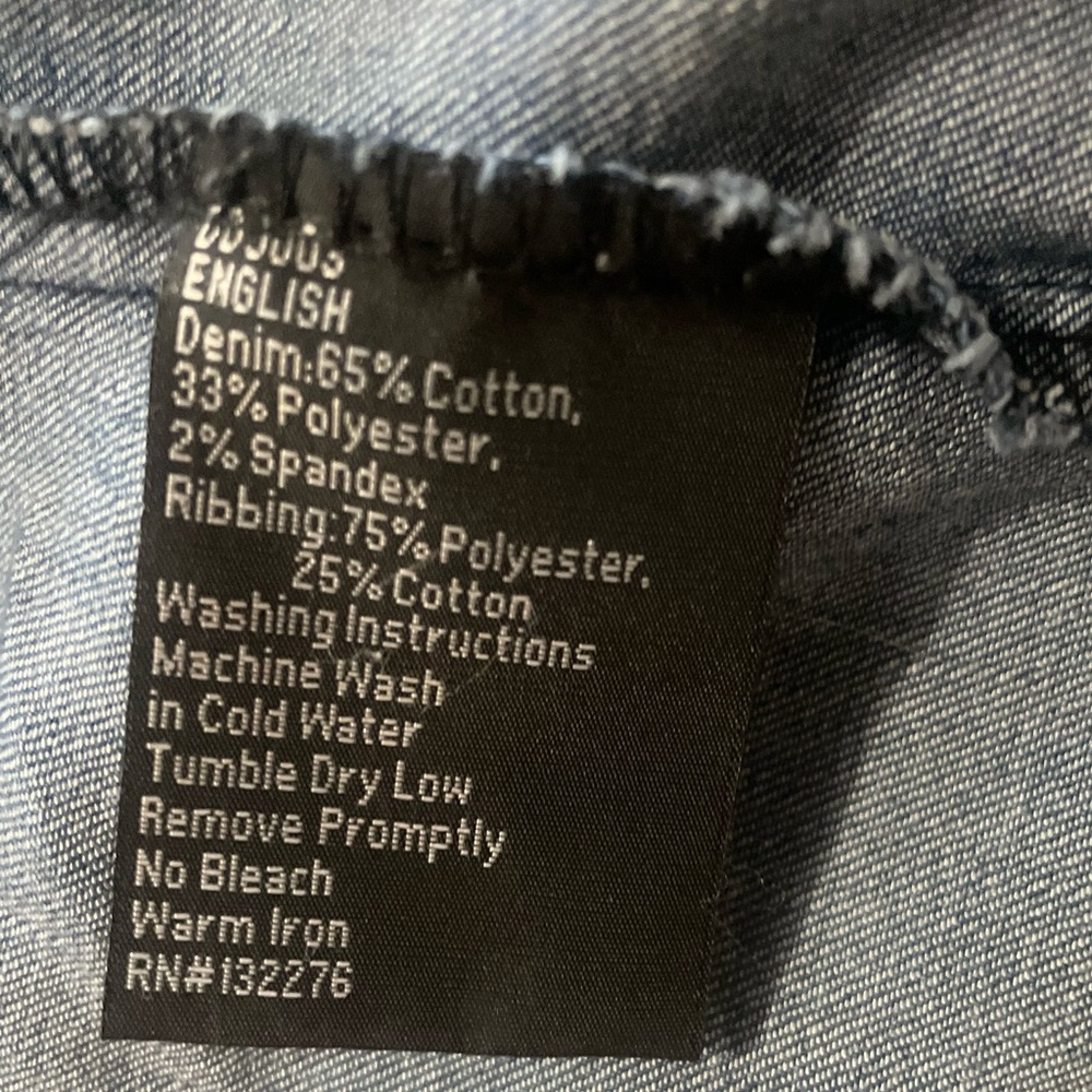 Distressed jean jacket - Picture 3 of 3
